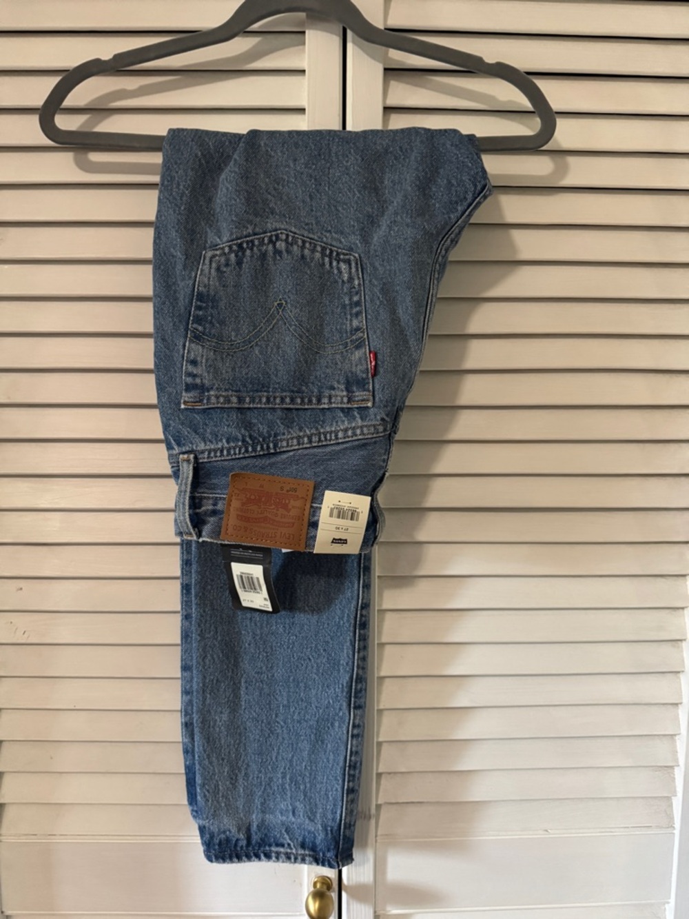 Levi's light/Medium Blue Denim Skinny Jeans NWT